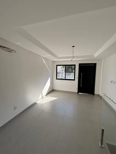 Casa 3 quartos Ariribá - Balneário Camboriú