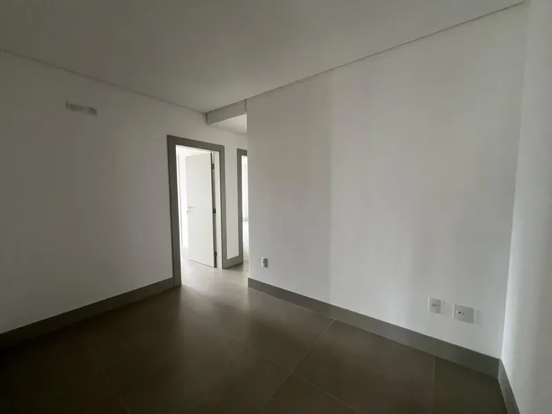 Apartamento 4 quartos Centro - Balneário Camboriú