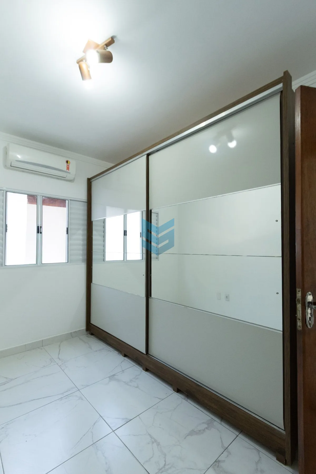 Casa em Condomínio 2 quartos Cajuru do Sul - Sorocaba - foto 11